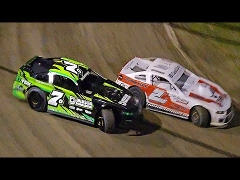 Awapuni Speedway - Saloons - 11/4/25 - dirt track racing video image