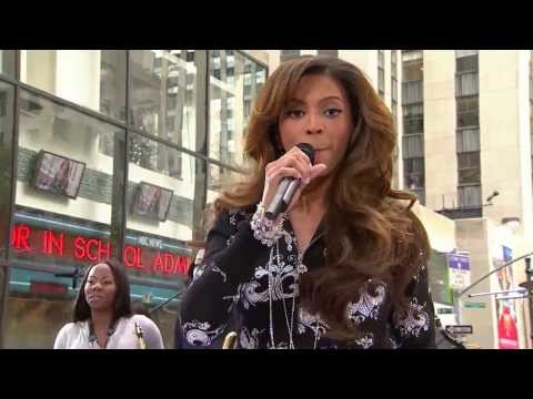 Beyonce - Irreplaceable (Performance @ Today Show 2006)