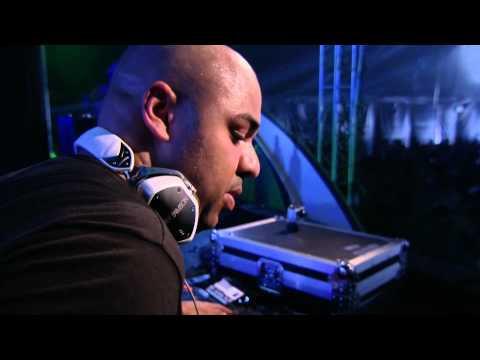 Sidney Samson (1) at Tomorrowland 2012 - UCsN8M73DMWa8SPp5o_0IAQQ