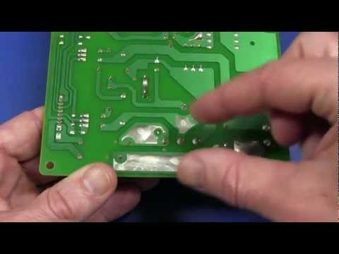 EEVblog #317 - PCB Tinning Myth Busting - UC2DjFE7Xf11URZqWBigcVOQ