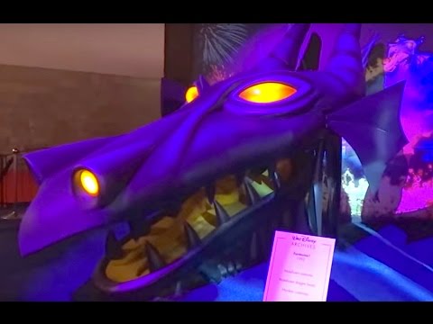 Disneyland: The Exhibit tour from Walt Disney Archives at D23 Expo 2015 - UCYdNtGaJkrtn04tmsmRrWlw