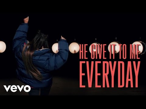 Ariana Grande - Everyday (Lyric Video) ft. Future - UC0VOyT2OCBKdQhF3BAbZ-1g