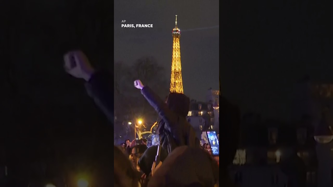 Paris protests continue against Macron, new retirement age #Shorts