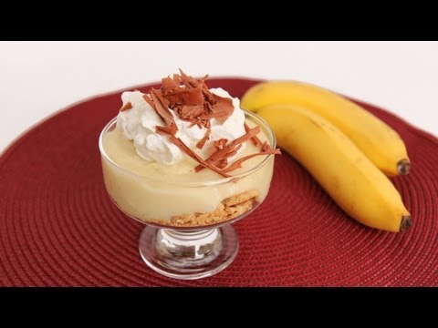 Banana Cream Pudding Recipe - Laura Vitale - Laura in the Kitchen Episode 604 - UCNbngWUqL2eqRw12yAwcICg