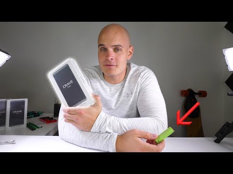 The THINNEST Powerbank Ive ever opened... - UCWFKCr40YwOZQx8FHU_ZqqQ