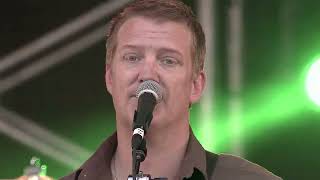 Queens of the Stone Age - No One Knows (Live Lollapalooza Chile 2013)