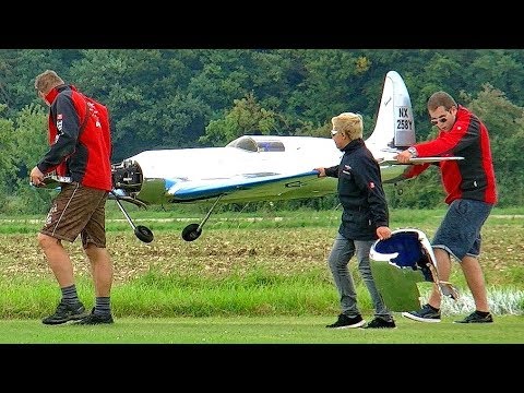 2X GIANT RC HUGHES H1 RACER 1X CRASH 1X SHOW FLIGHT PRESENTATION - UCH6AYUbtonG7OTskda1_slQ