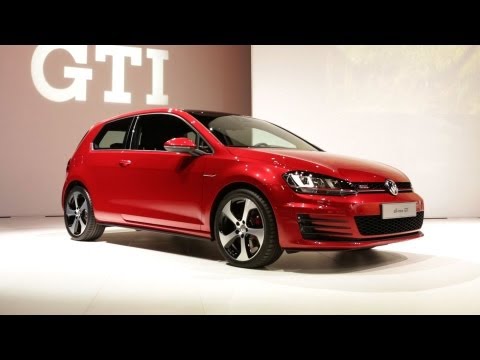 2014 Volkswagen Golf at the NY Auto Show | Consumer Reports - UCOClvgLYa7g75eIaTdwj_vg