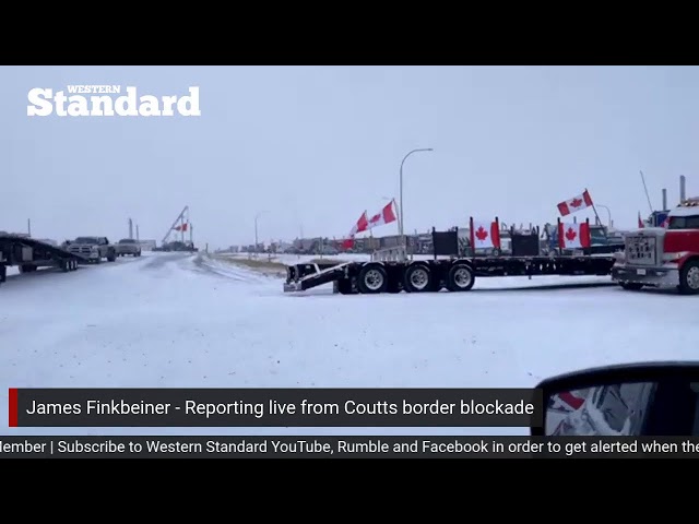 LIVE RCMP Move Into Coutts Border Blockade