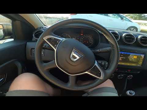 Come disabilitare il sistema AM dell'autoradio della Dacia Duster