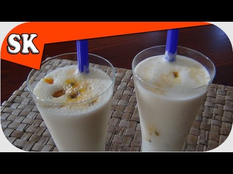 PASSION FRUIT AND BANANA SMOOTHIE - Smoothie Tuesday 011