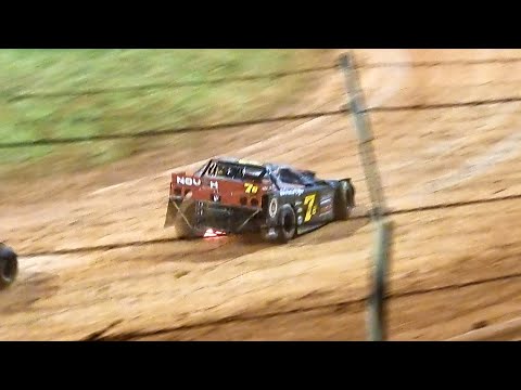 BayPark Speedway - Saloons - 28/12/21 - dirt track racing video image