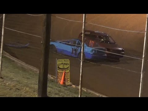 Fwd at Winder Barrow Speedway April 9th 2022 - dirt track racing video image