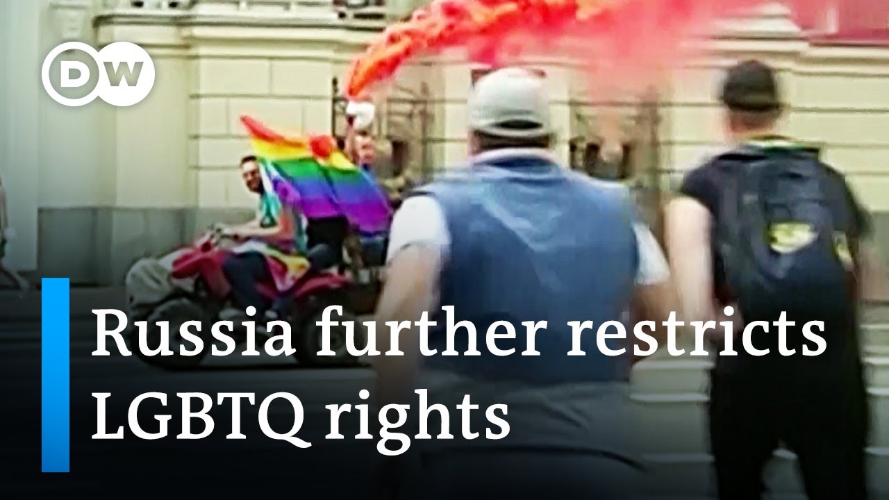 Russia bans ‘LGBT propaganda’ in a new discriminatory law | DW News