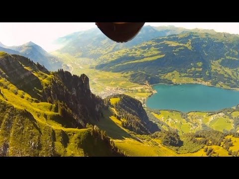 GoPro HD: Jeb Corliss and Roberta Mancino - Wingsuit Flyers - UCqhnX4jA0A5paNd1v-zEysw