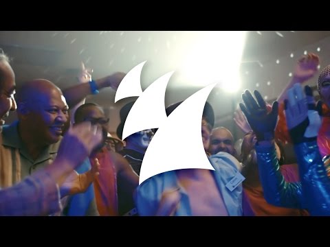 Tommy Trash feat. JHart - Wake The Giant (Official Music Video) - UCGZXYc32ri4D0gSLPf2pZXQ