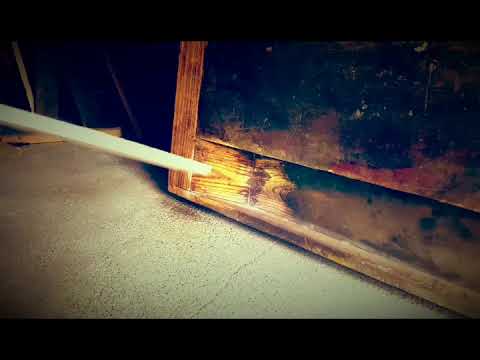 Preparation of the old workbench with dry ice-blasting technology