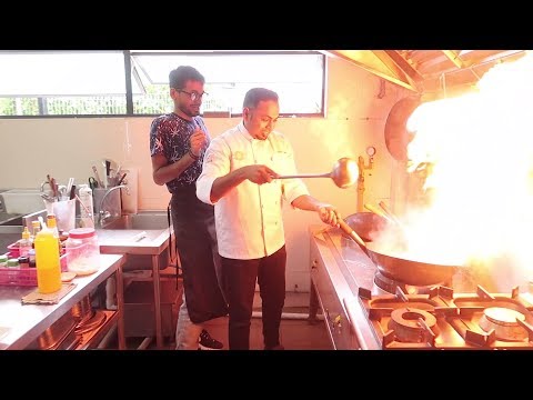 HOW TO COOK MAMAK MEE GORENG!