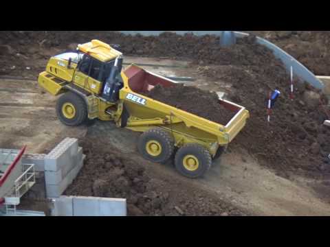 Bell B35D working at the sieving plant - UC4RjrGuDkWbGMNyznRrE-GQ