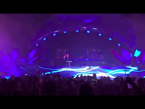 Andrea Oliva | Tomorrowland Belgium 2018 - UCsN8M73DMWa8SPp5o_0IAQQ