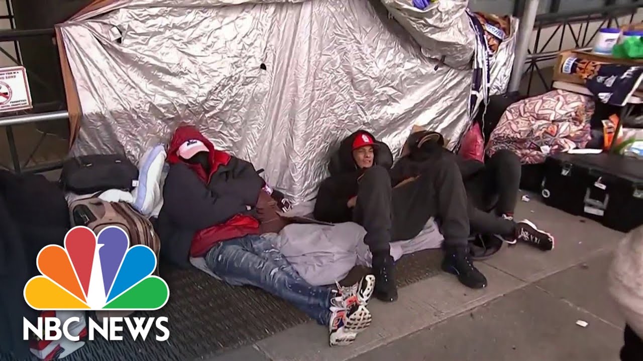 Asylum seekers reject NYC shelter citing bad living conditions