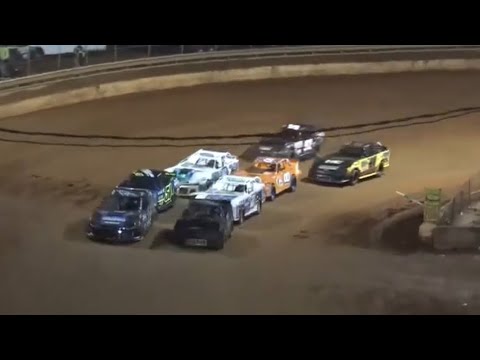 Thunder Bomber at Lavonia Speedway 11/16/2024 - dirt track racing video image