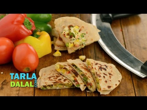 Corn and Cheese Quesadillas by Tarla Dalal - UCYRRwNWXxCKFaVjFuXo1I8Q