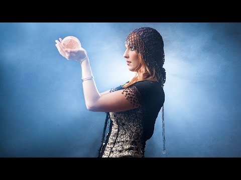 Create Amazing Backgrounds with Smoke: Take and Make Great Photography with Gavin Hoey - UC8Pksdbj37CdE00kmE7Z1dw