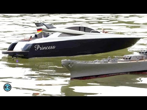 Princess Brushless 6S V-Hull RC Boat - Forentreffen Greven 2016 - UCjx8DMiogJDteFfd18NhEzw