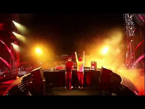 Vote W&W - DJMag Top 100 - UCGZXYc32ri4D0gSLPf2pZXQ