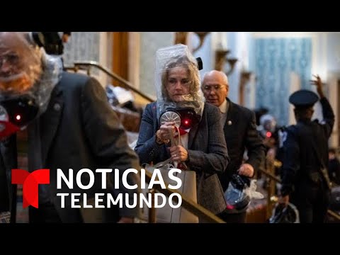 Caos y violencia en el Capitolio por la irrupción de los seguidores de Trump | Noticias Telemundo