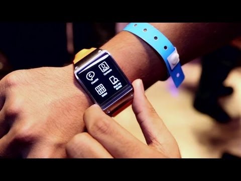 First Look at Samsung Galaxy Gear | Hands On Demo - UCCjyq_K1Xwfg8Lndy7lKMpA