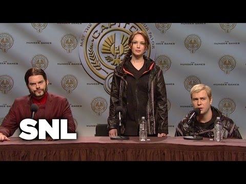 Hunger Games Press Conference - Saturday Night Live - UCqFzWxSCi39LnW1JKFR3efg