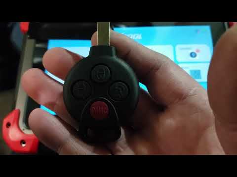 Jak zaprogramować kluczyk do Smart ForTwo?