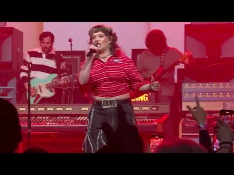 Lola Young - Wish You Were Dead live in 4k, Los Angeles 4-15-25