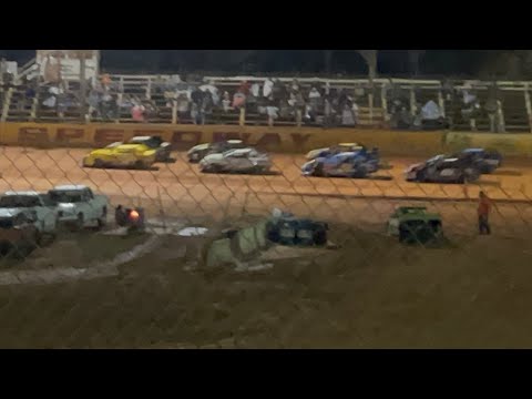 11/16/2024 Pro 4 Harris Speedway - dirt track racing video image