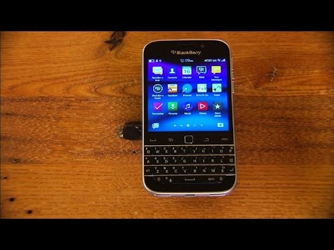 BlackBerry Classic offers a great keyboard, but a cramped screen - UCOmcA3f_RrH6b9NmcNa4tdg