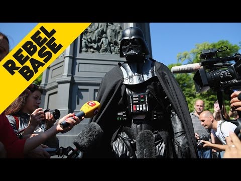 Chewbacca Was Arrested in the Ukraine - Rebel Base - UCKy1dAqELo0zrOtPkf0eTMw