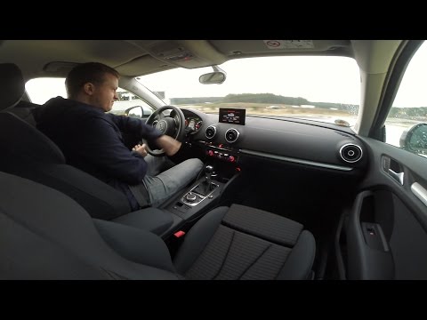 Jak reaguje Audi A3 na mokrej nawierzchni z włączonym i wyłączonym ESP?