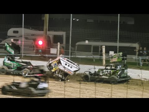 Meeanee Speedway - Stockcars - 19/11/22 - dirt track racing video image