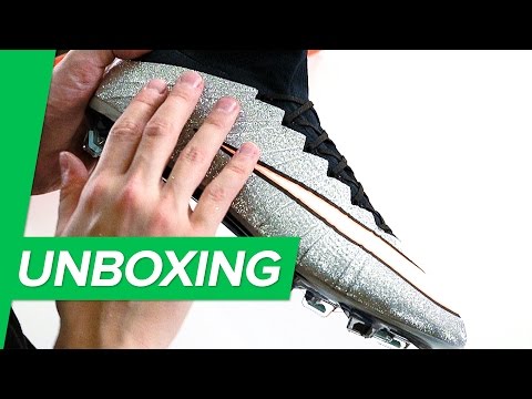 Nike Mercurial Superfly CR7 Silverware unboxing | Cristiano Ronaldo signature boot - UC5SQGzkWyQSW_fe-URgq7xw