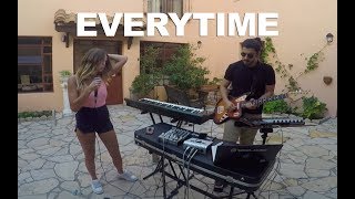 Signo - Everytime (feat. Vicky GM) Live