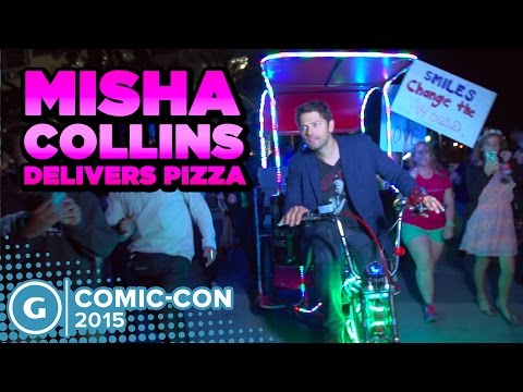 Supernatural Star Misha Collins Delivers Pizza - Comic Con 2015 - UCbu2SsF-Or3Rsn3NxqODImw