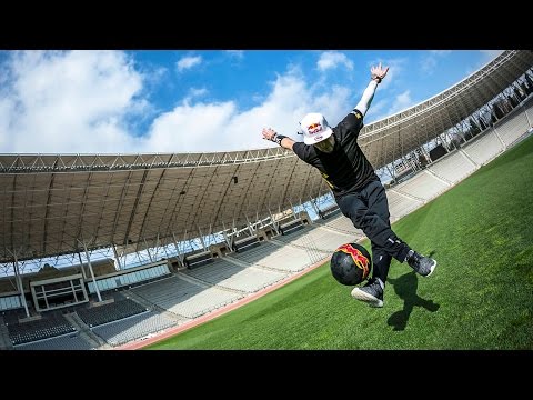 Freestyle Football Tricks w/ Séan Garnier - UCblfuW_4rakIf2h6aqANefA