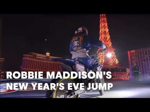 Robbie Maddison's 2008 New Year's Eve jump - UCblfuW_4rakIf2h6aqANefA