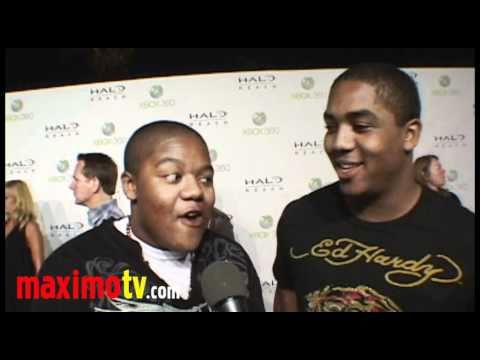 KYLE MASSEY and CHRISTOPHER MASSEY Interview at XBOX 360 Launch of HALO: REACH - UCybF_bgvjVTAPIm8HT-TNdQ