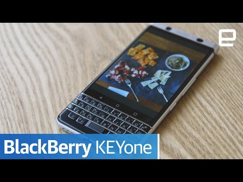 BlackBerry KEYone | Hands-On | MWC 2017 - UC-6OW5aJYBFM33zXQlBKPNA