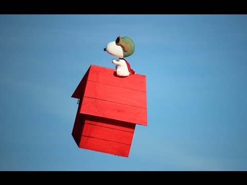 RC Snoopy's Flying Doghouse (The Peanuts) -- Big Jolt 2015 - UC5q8ss88jxwMlHf_A-XZGlA