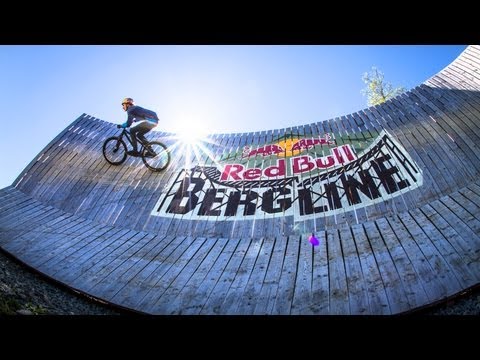 Slow Motion Slopestyle MTB - Red Bull Berg Line 2013 - UCblfuW_4rakIf2h6aqANefA