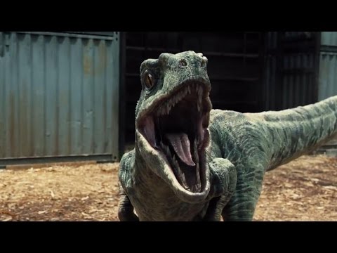 'Jurassic World' review: Big dino fun, but not such a clever girl - UCOmcA3f_RrH6b9NmcNa4tdg